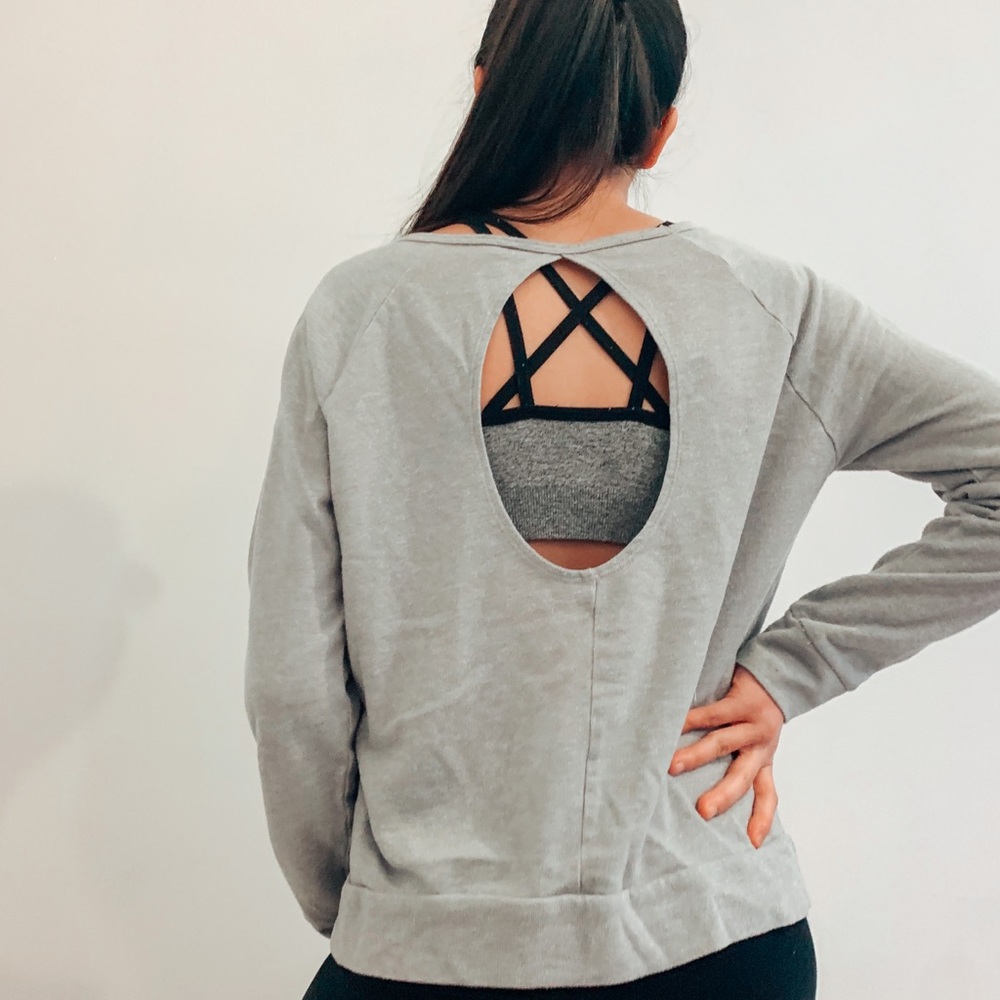 ☆ open back workout tee